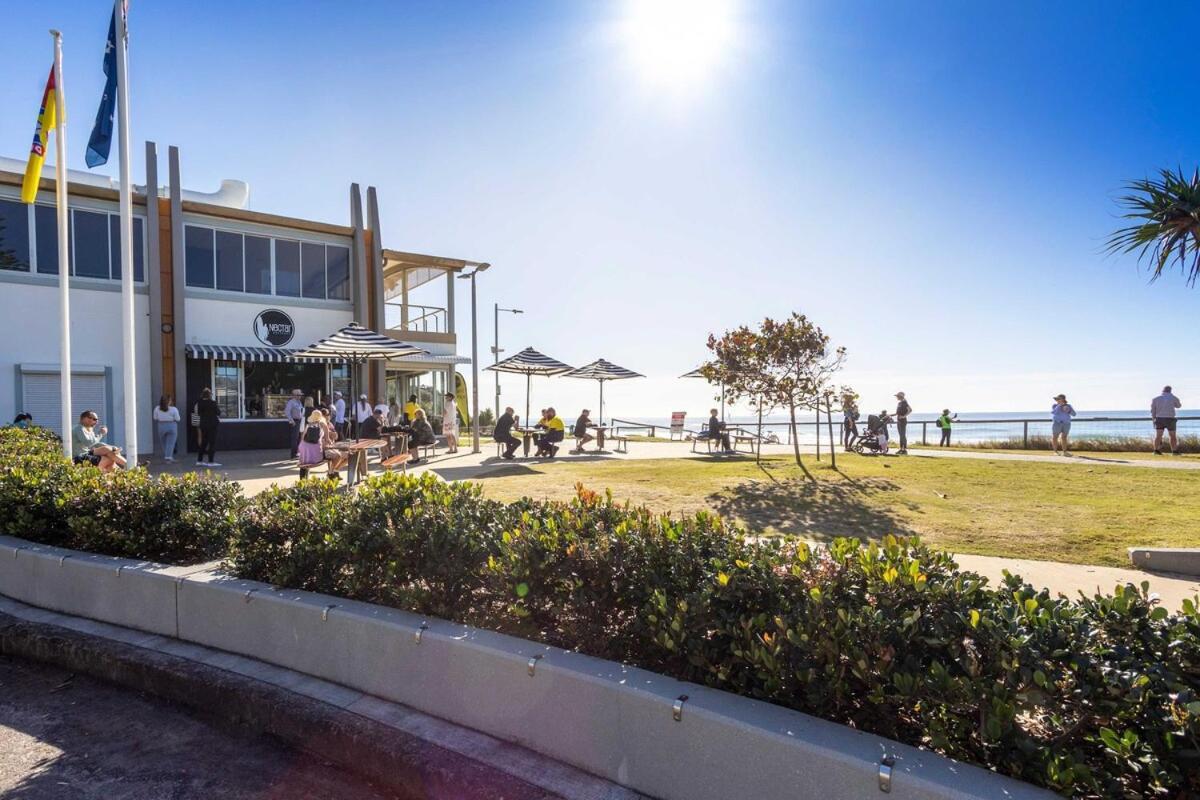 Cosy Burleigh Getaway! Apartment *