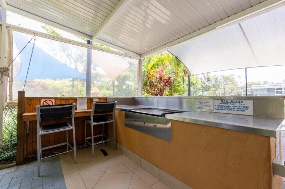 Cosy Burleigh Getaway! Apartment Gold Coast